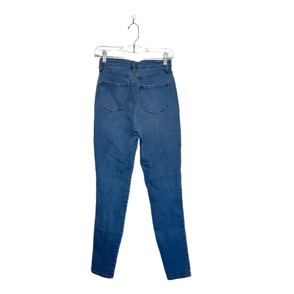 Fashion Nova Light Wash Ultra High Rise Super Skinny Jeans 9 Juniors - Picture 7 of 14